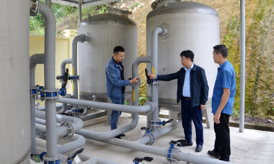 Nâng tỷ lệ hộ dân miền núi, nông thôn sử dụng nước sạch