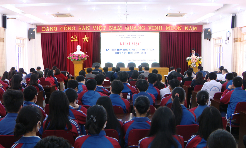 Khai mạc Kỳ thi chọn học sinh giỏi quốc gia THPT năm học 2023-2024