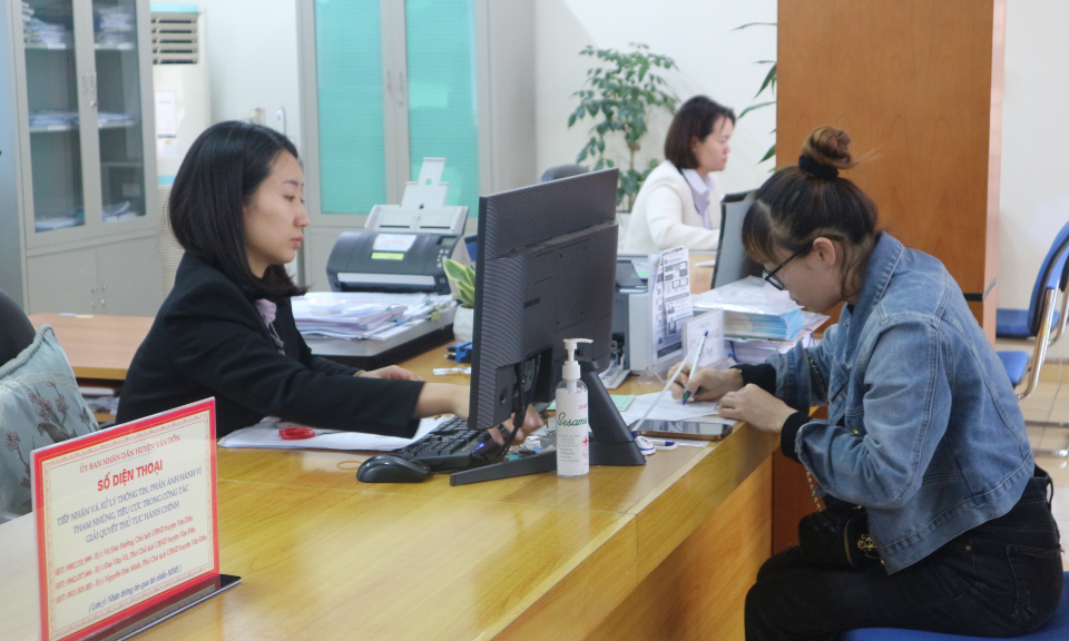 Vân Đồn nỗ lực chuyển đổi số toàn diện