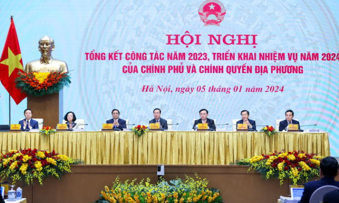 Gov't targets to boost GDP growth to 6-6.5% in 2024