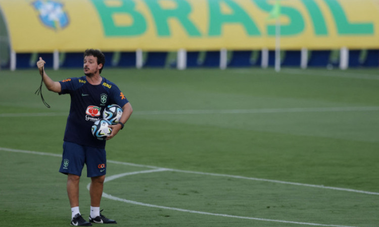 Brazil sa thải HLV tạm quyền