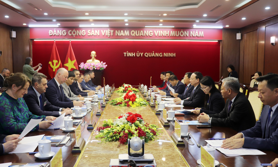 Chủ tịch Quốc hội Bulgaria thăm và làm việc tại Quảng Ninh