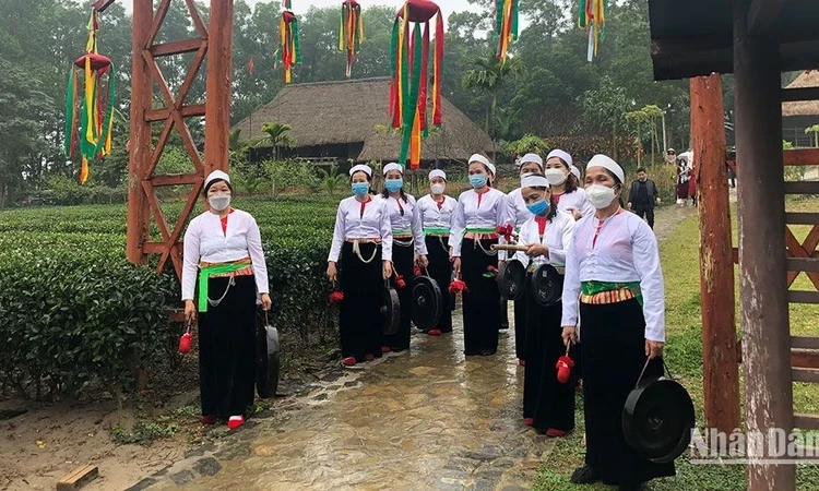Various activities take place in ethnic culture and tourism villages in January