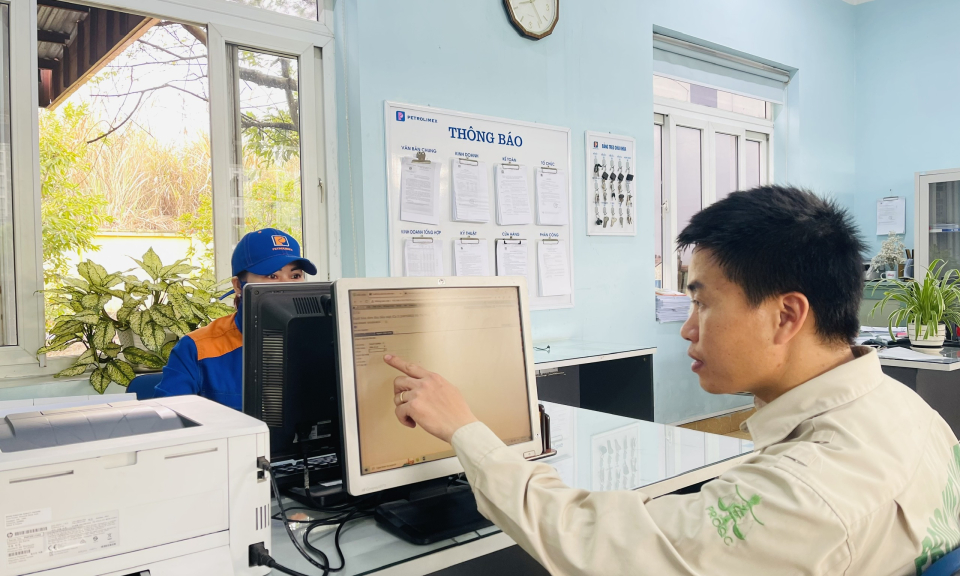Quyết liệt thực hiện xuất hóa đơn điện tử xăng dầu theo từng lần bán