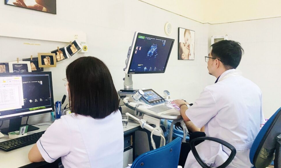 Ứng dụng kỹ thuật công nghệ cao trong khám, chữa bệnh