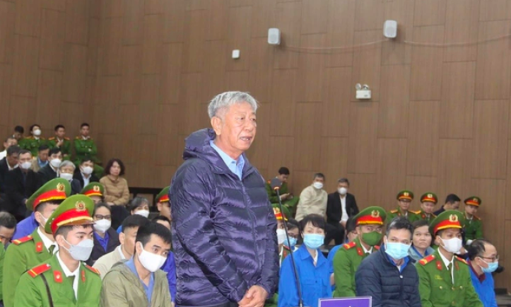 Luật sư đề nghị miễn trách nhiệm hình sự cho bị cáo duy nhất từ chối tiền ‘lại quả’ của Việt Á