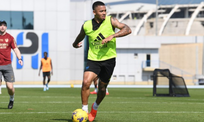 Cú hích Gabriel Jesus đến với Arsenal