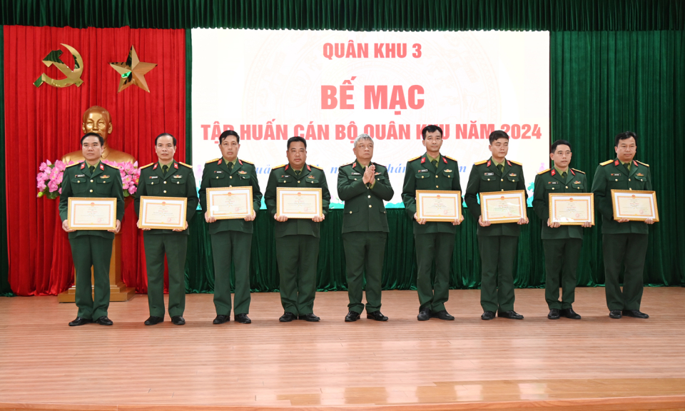 Quân khu 3: Bế mạc tập huấn cán bộ năm 2024