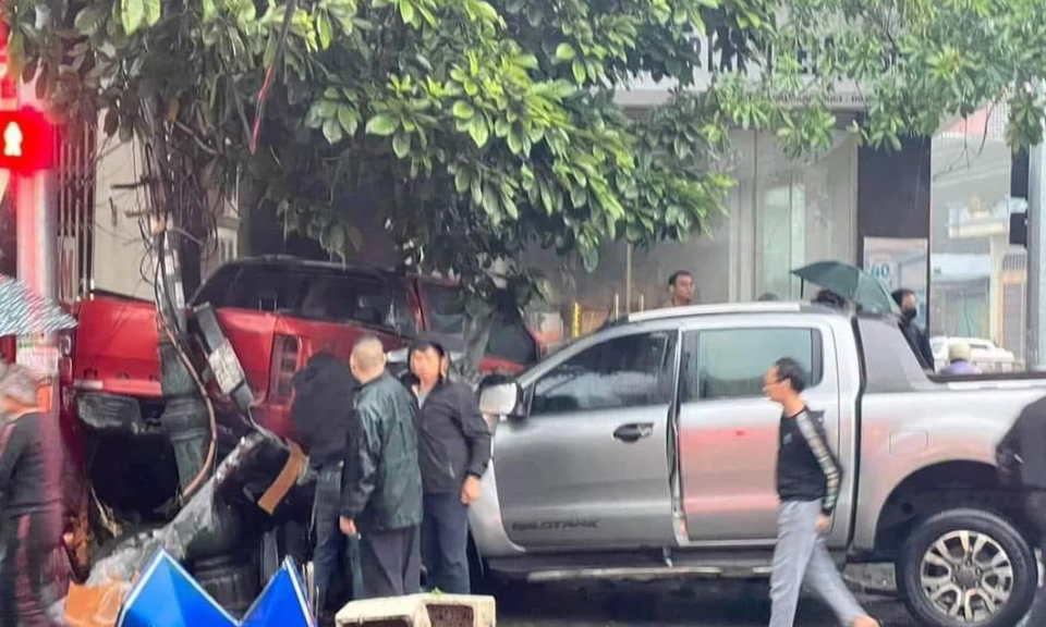 Thông tin ban đầu vụ TNGT nghiêm trọng khiến 3 người tử vong tại TP Cẩm Phả