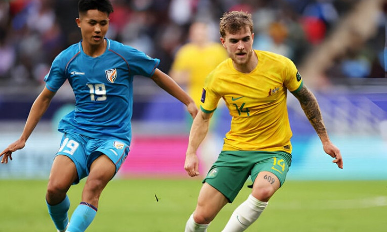 Tuyển Australia thắng Ấn Độ trong trận đấu đặc biệt nhất Asian Cup