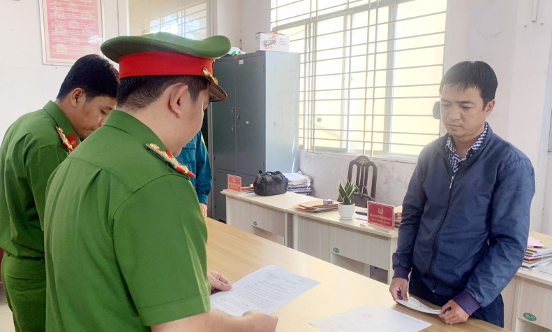 Lừa đáo hạn, nhân viên ngân hàng lừa đảo chiếm đoạt tiền tỷ