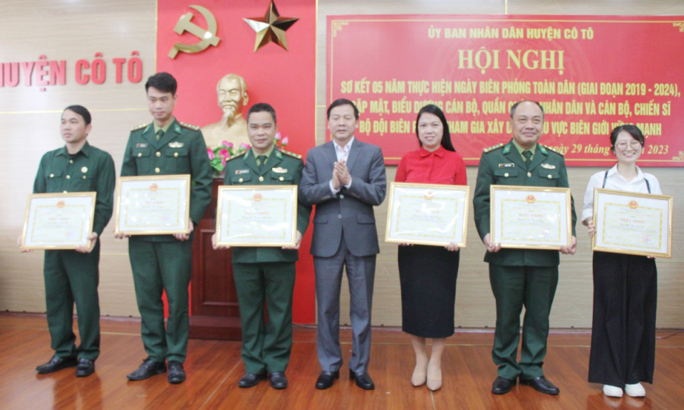 Cô Tô xây dựng khu vực biên giới biển vững mạnh
