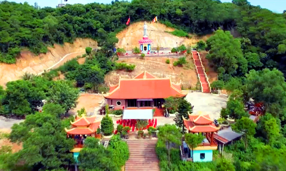 Vãng cảnh chùa Trúc Lâm Cô Tô