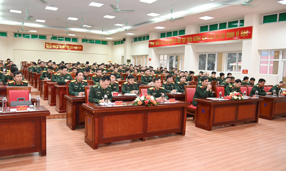 Bộ CHQS tỉnh và Bộ Chỉ huy Bộ đội Biên phòng tỉnh khai mạc tập huấn cán bộ