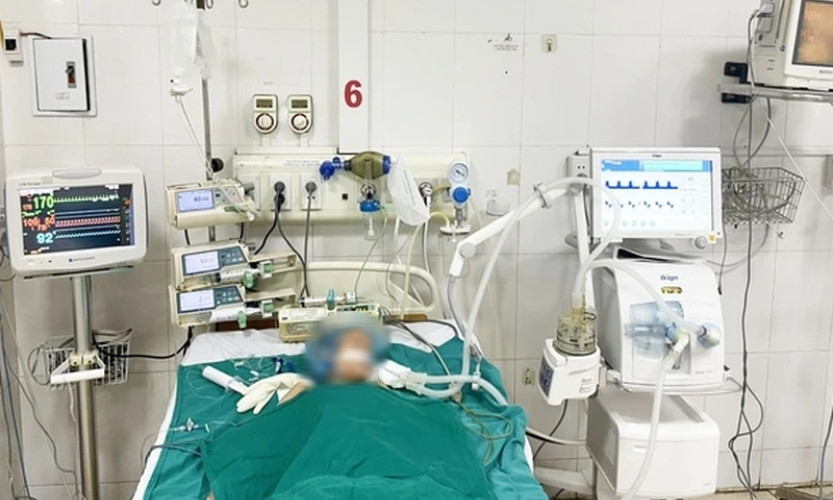 Bé 6 tuổi ngừng tuần hoàn, hôn mê sau khi ăn kẹo dẻo