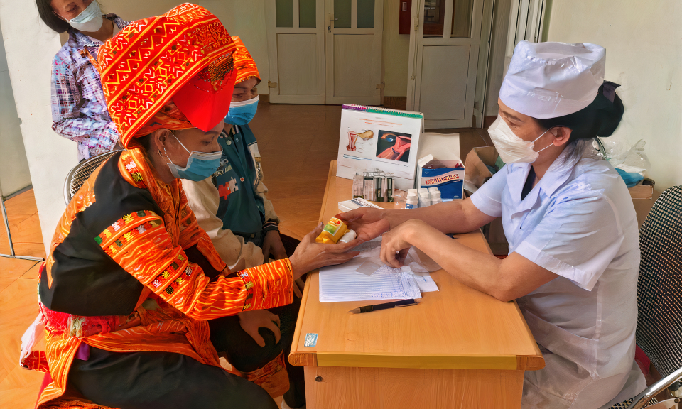 Nâng cao chất lượng dân số để phát triển bền vững