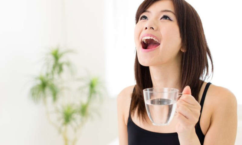 4 loại nước uống tự nhiên làm giảm đau rát họng, viêm họng mùa lạnh
