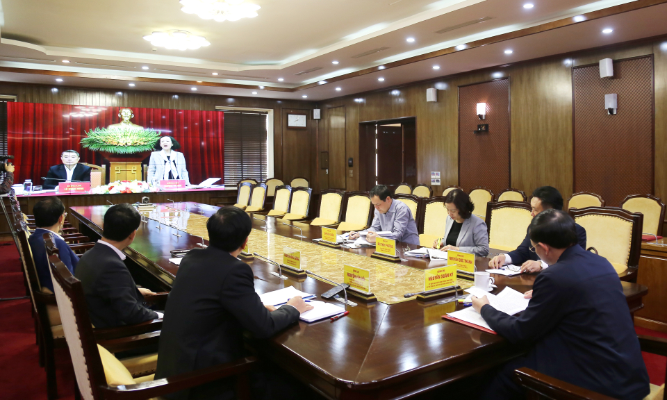 Thường trực Ban Bí thư giao ban với Bí thư các tỉnh ủy, thành ủy