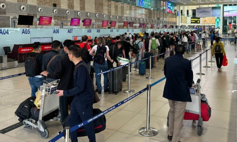 Thấy gì từ việc người Việt ồ ạt đi du lịch nước ngoài?