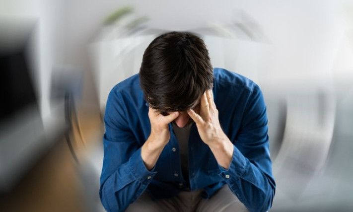  Bị rối loạn tiền đình nên làm gì?