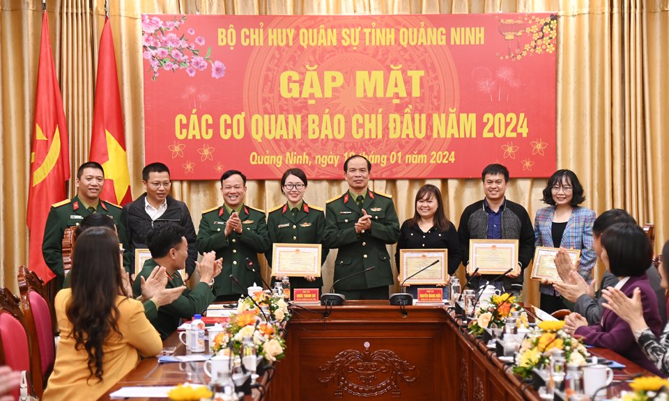 Bộ CHQS tỉnh Quảng Ninh gặp mặt các cơ quan báo chí đầu năm 2024
