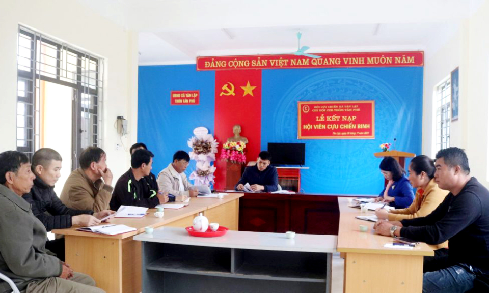 Nhiều giải pháp phát triển đảng viên mới