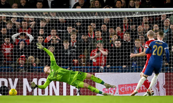 Chelsea thắng đậm ở bán kết Cup Liên đoàn Anh