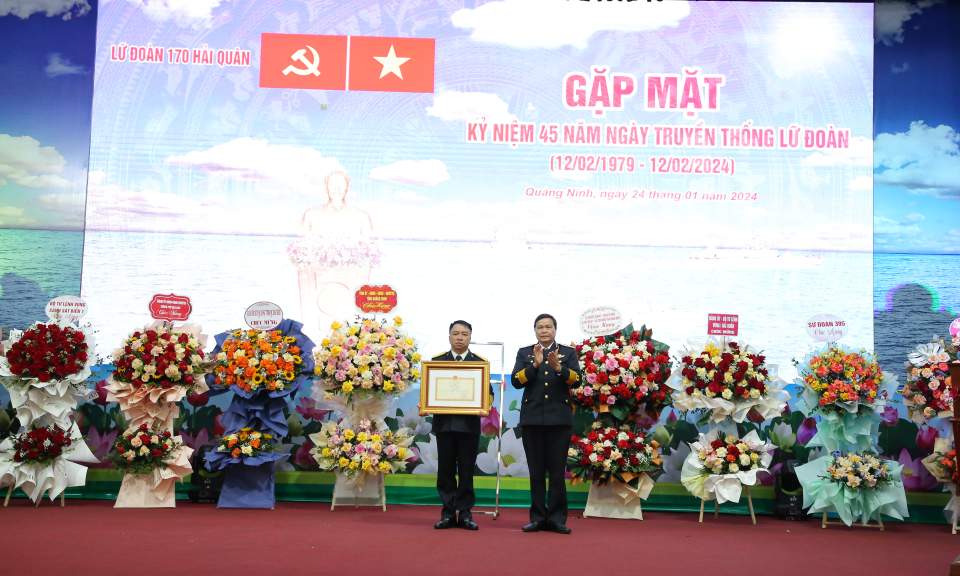 Lữ đoàn 170 Vùng 1 Hải quân gặp mặt kỷ niệm 45 năm Ngày truyền thống Lữ đoàn 