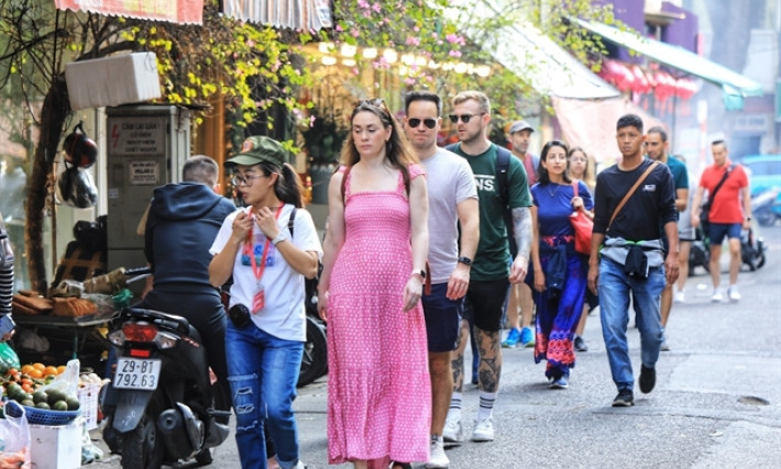 Việt Nam to join global tourism recovery trend this year: insiders