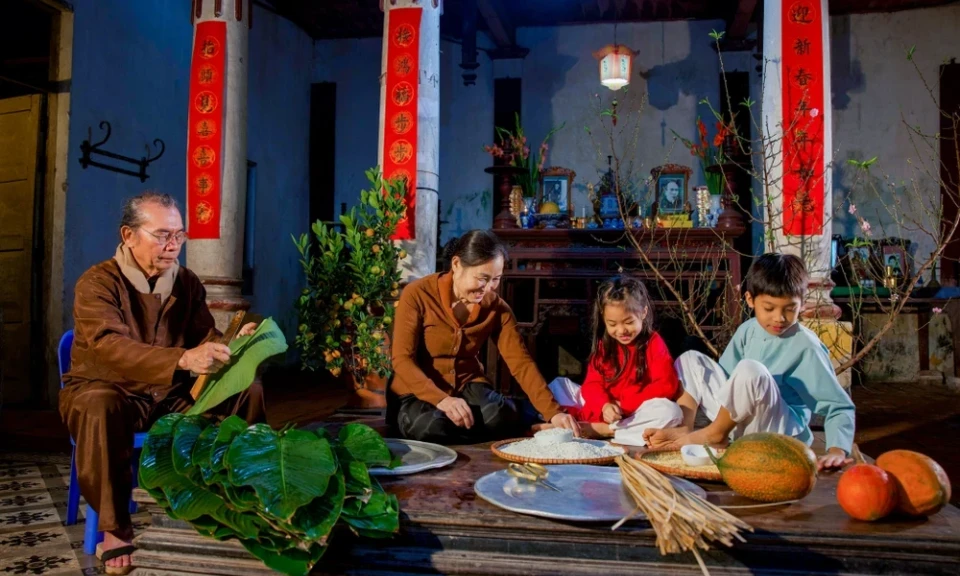Tái hiện nét đẹp Tết xưa trong ngôi làng cổ 400 năm tuổi ở Hà Nội