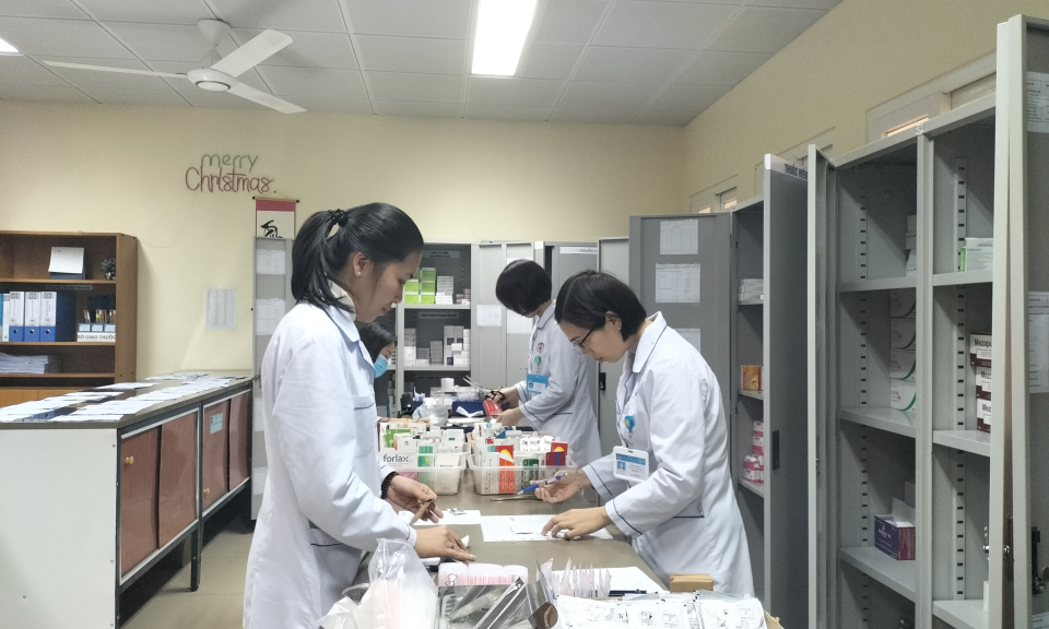 Khắc phục tình trạng thiếu thuốc, vật tư y tế