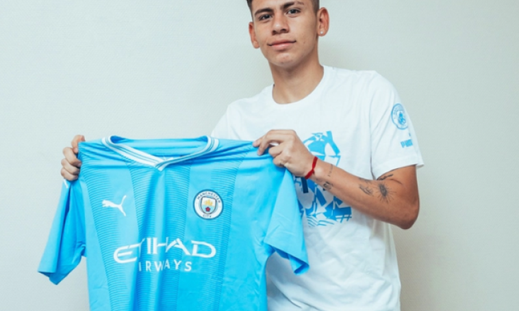 Man City chiêu mộ 'Messi mới'