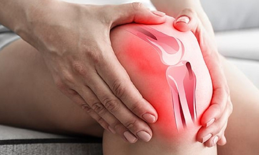 Đau khớp gối khi thời tiết lạnh phải làm gì?