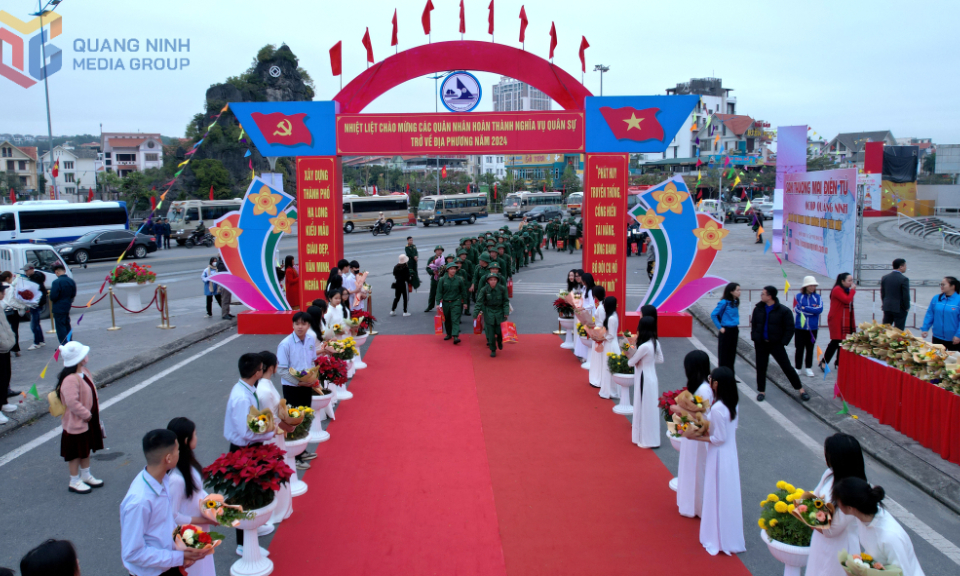 Các địa phương đón quân nhân hoàn thành nghĩa vụ quân sự trở về địa phương