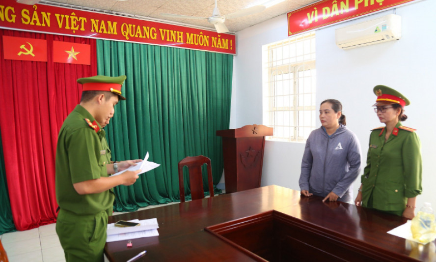 Lừa bán đất chiếm đoạt hơn 3 tỷ đồng