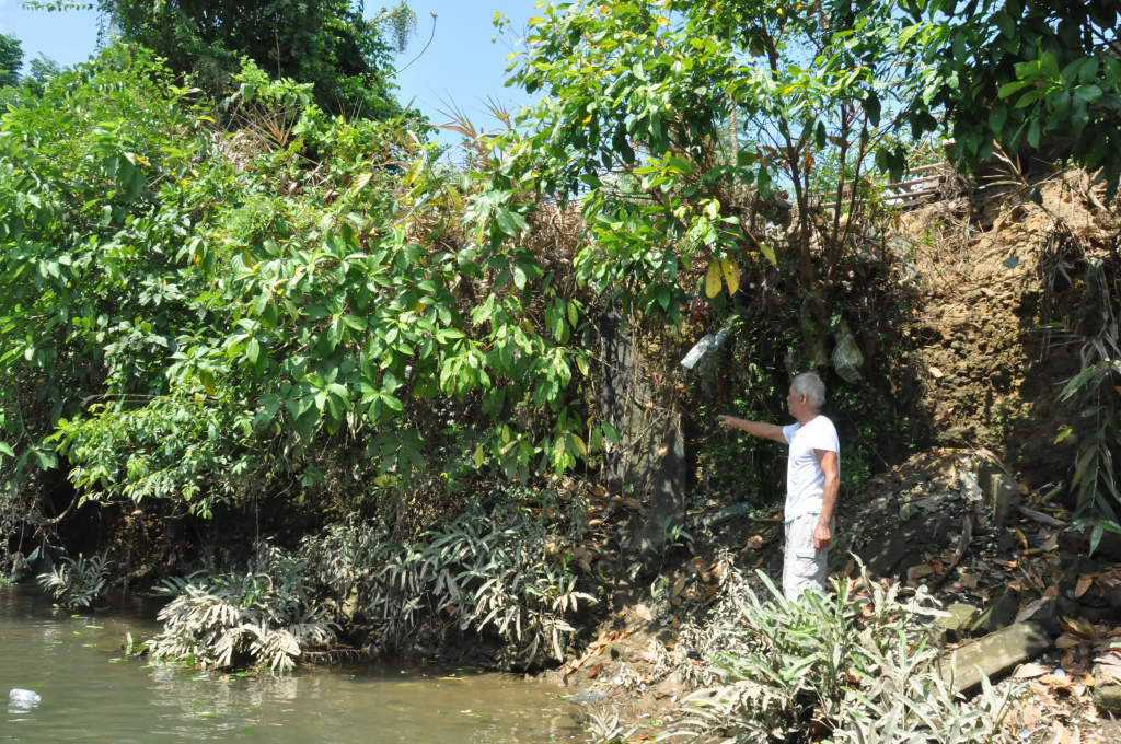 Trước đó, đoạn sông này có nhiều vị trí sạt lở, có nguy cơ gây mất an toàn cho các hộ dân sinh sống dọc bờ sông