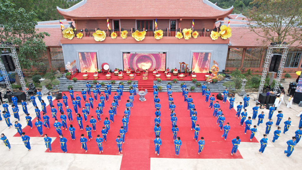 Lần đầu tiên Liên đoàn Vovinam Việt Nam biểu diễn tại Lễ hội Xuân Ngọa Vân 