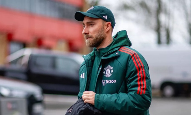 Eriksen trên đường rời Man Utd