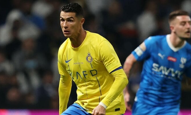 Ronaldo tái xuất, Al Nassr mất luôn chức vô địch vào tay đối thủ