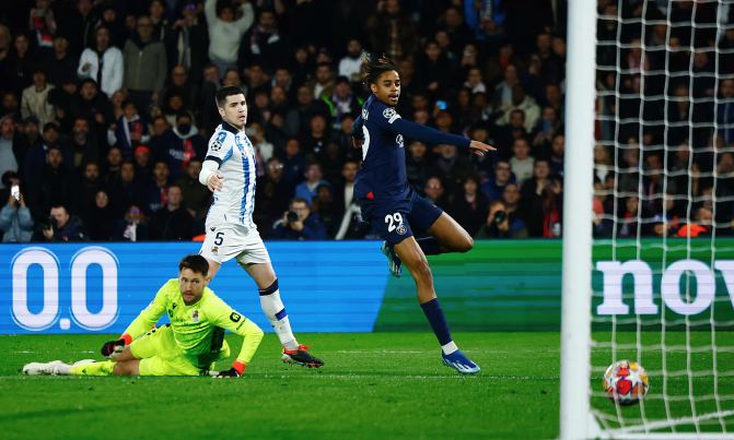 Mbappe giúp PSG thắng dễ ở vòng 1/8 Champions League