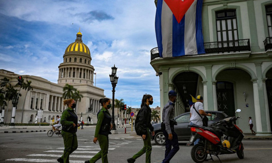 Hàn Quốc thiết lập quan hệ với Cuba