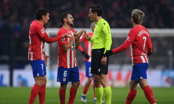 Atletico nói không với Super League