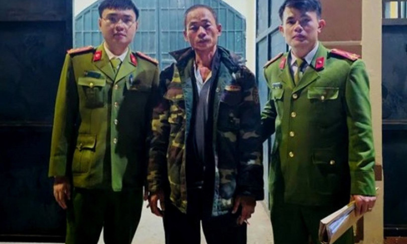 Bị khởi tố vì không chịu đo nồng độ cồn, đánh công an