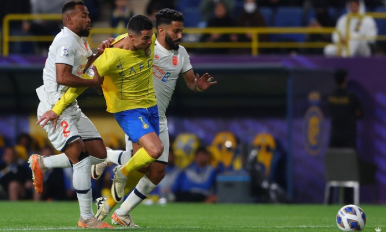 Ronaldo đưa Al Nassr vào tứ kết AFC Champions League