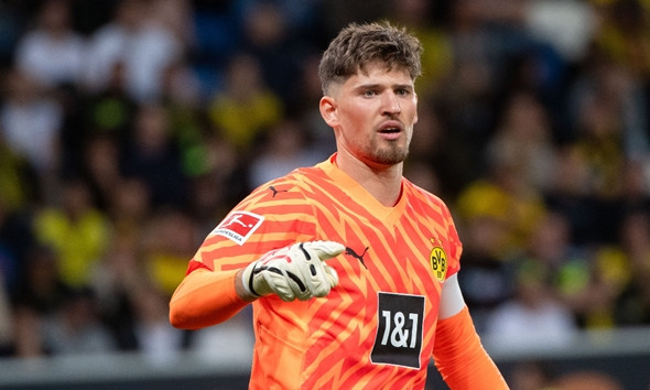 Dortmund mất thủ môn số 1