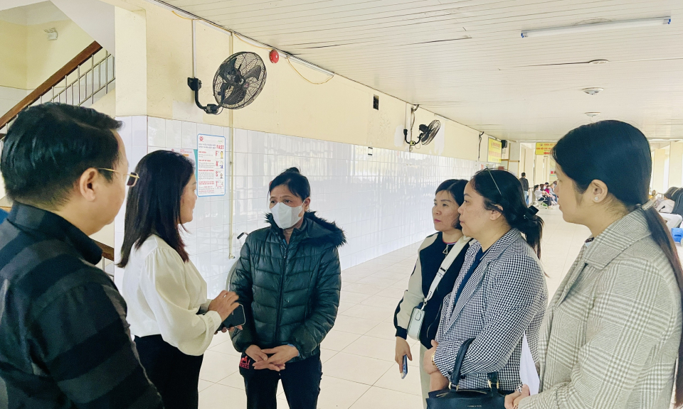 Phẫu thuật thành công cho học sinh ngã từ tầng 4 của trường học