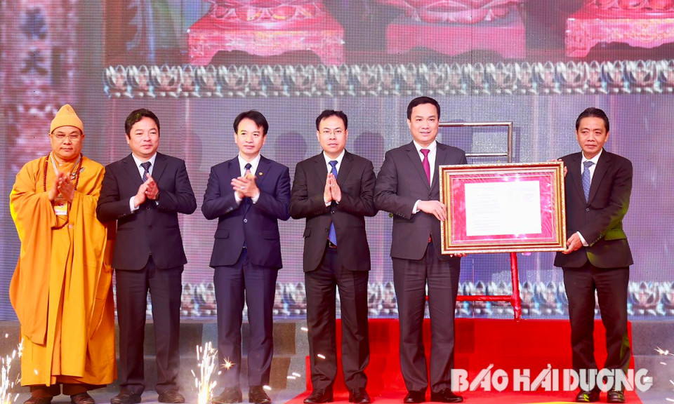 Khai hội mùa xuân Côn Sơn - Kiếp Bạc năm 2024