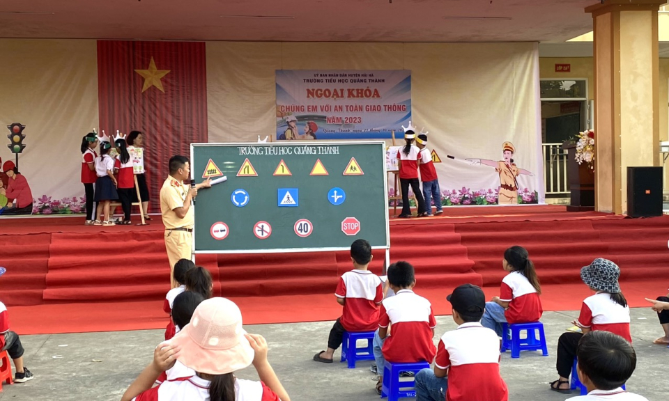 Đẩy mạnh tuyên truyền, phổ biến, giáo dục pháp luật cho người dân