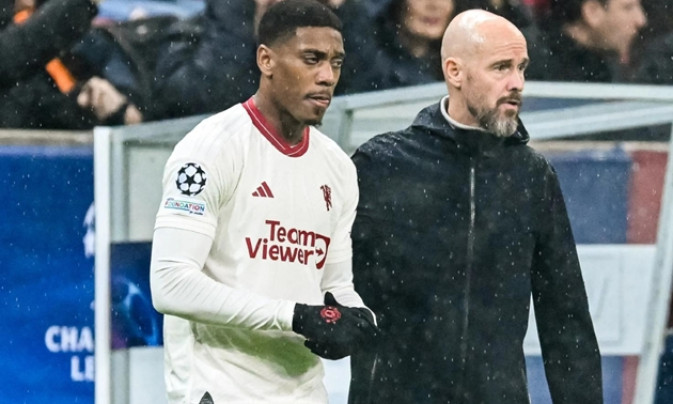 Người thừa xác định đã chơi trận cuối cùng cho Man Utd