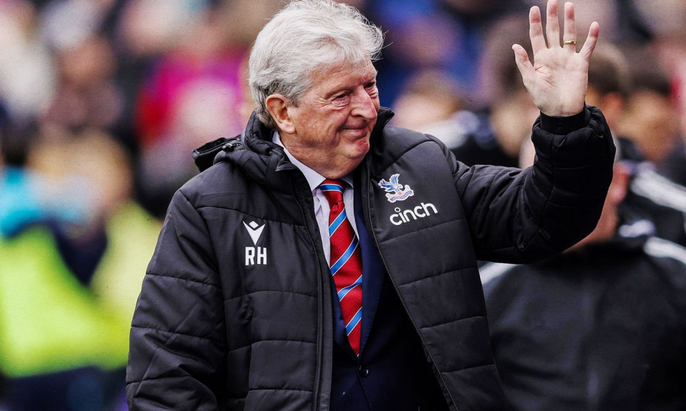 Vừa rời Palace, Roy Hodgson 76 tuổi nóng lòng trở lại với bóng đá